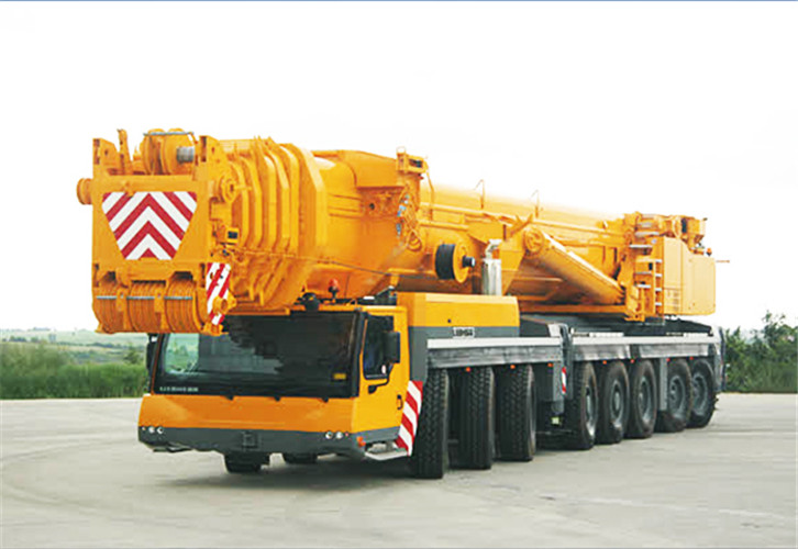 达日县精密设备吊装（如机床、仪器）需要特殊车型吗？